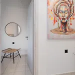 Swan Apartments